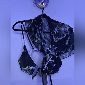 Black and Gold Swim Suit With Matching Mesh Cover 🖤